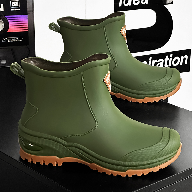 Fishing Boots - أحذية مطر رجالية مقاومة للانزلاق ومضادة